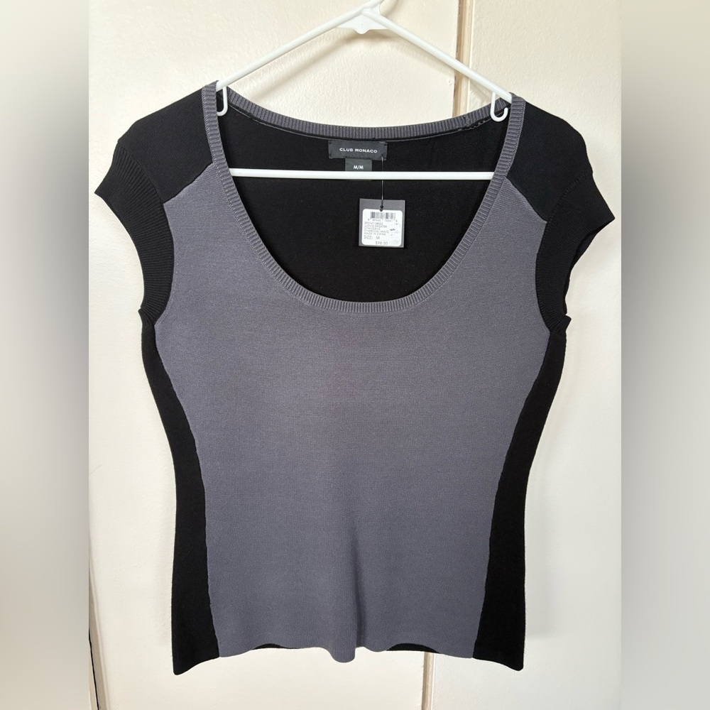 Club Monaco top NWT. Size medium. Original price 98.50